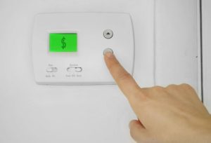Thermostat Controls Ac